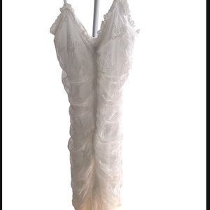 Windsor-White Lace Dress Smal-Fits like a Glove